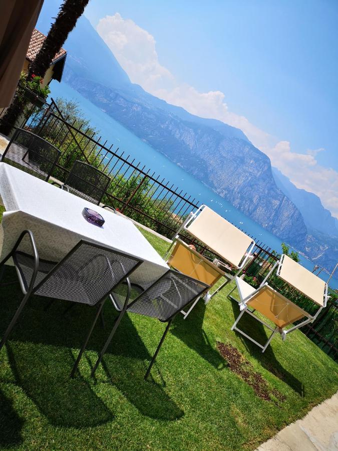Casa Consolati Brenzone sul Garda Exterior photo